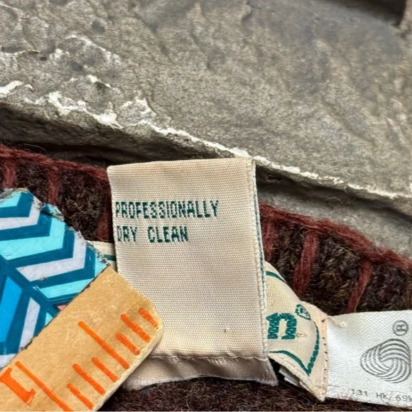 Vintage LL Bean Wool Cardigan Sweater Women’s Medium Crop Leaves Fall Button - Picture 5 of 8